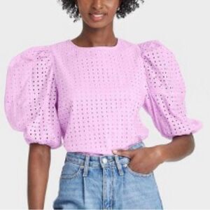 A New Day Lavendar Purple Puff Sleeve Boxy Eyelet Blouse Light Pink Purple S